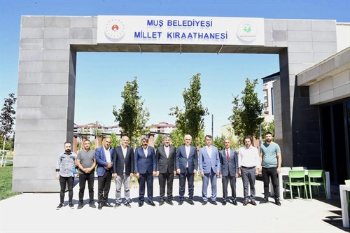 BAŞKAN ASYA, VALİ ÇAKIR İLE BİRLİKTE MİLLET BAHÇESİNDE İNCELEMELERDE BULUNDU