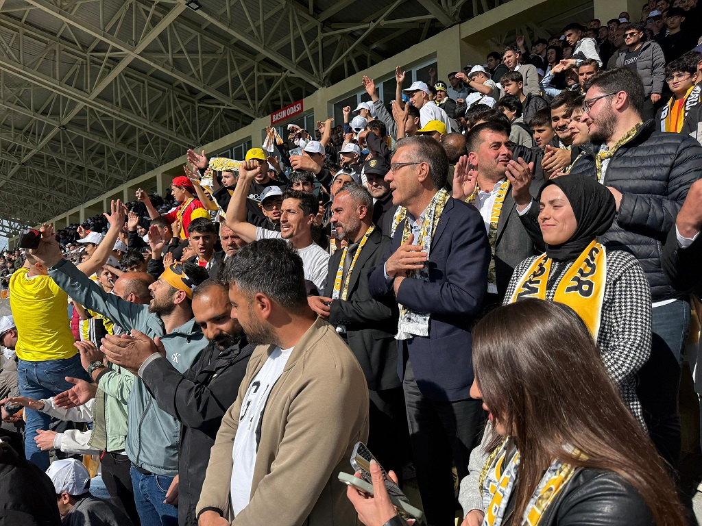 ŞEHRİMİZİN TAKIMINA TRÜBİNDEN DESTEK!